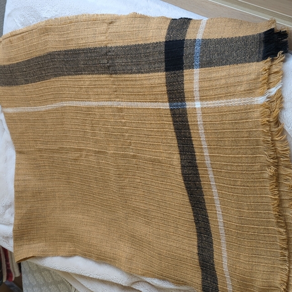 A New Day wrap *NWOT! - Picture 8 of 10